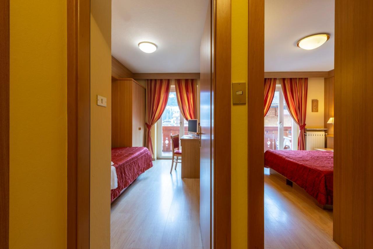 Hotel La Serenella Moena Exteriör bild