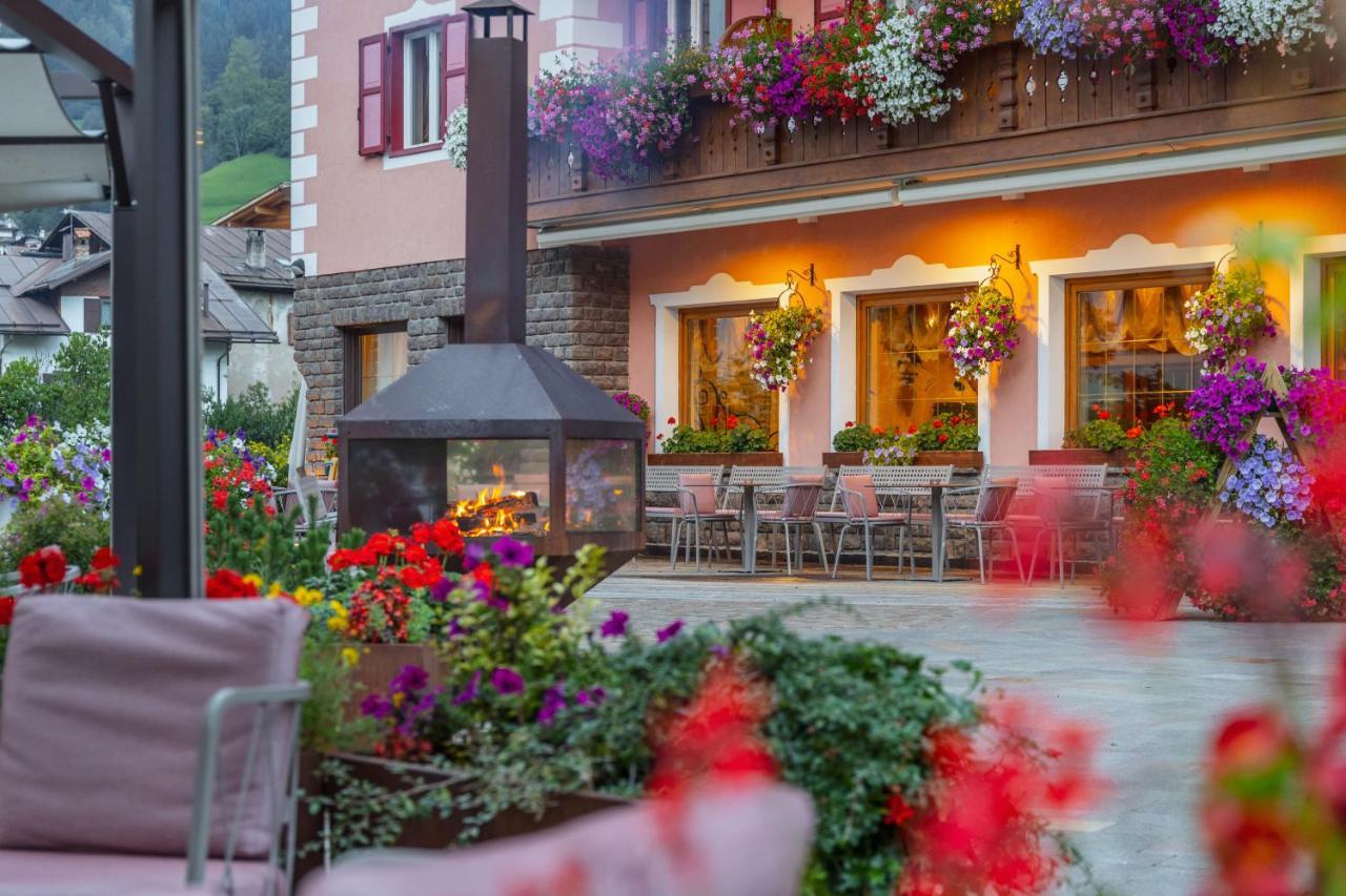 Hotel La Serenella Moena Exteriör bild